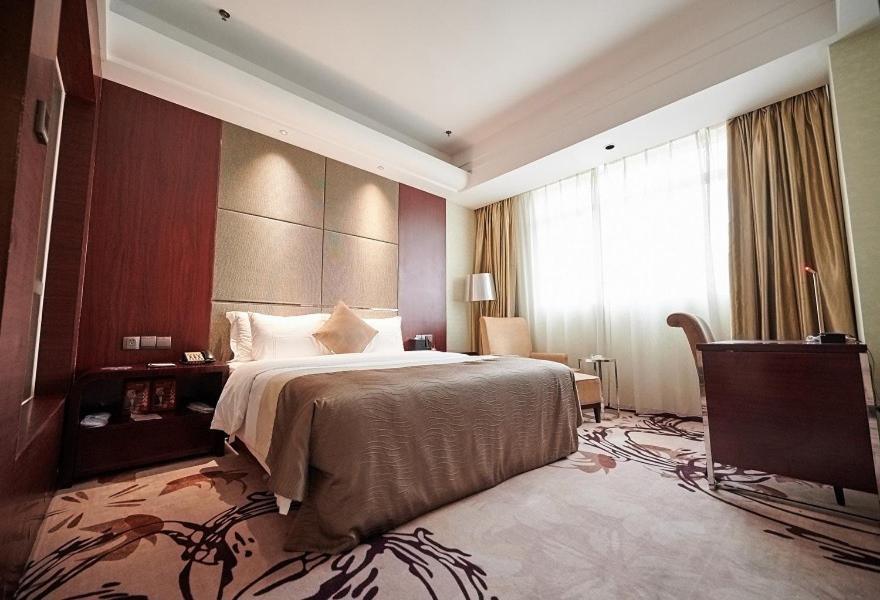 Foshan Jinlai Holiday Hotel Exteriör bild